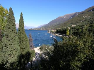 Blick vom Campingplatz ber den See